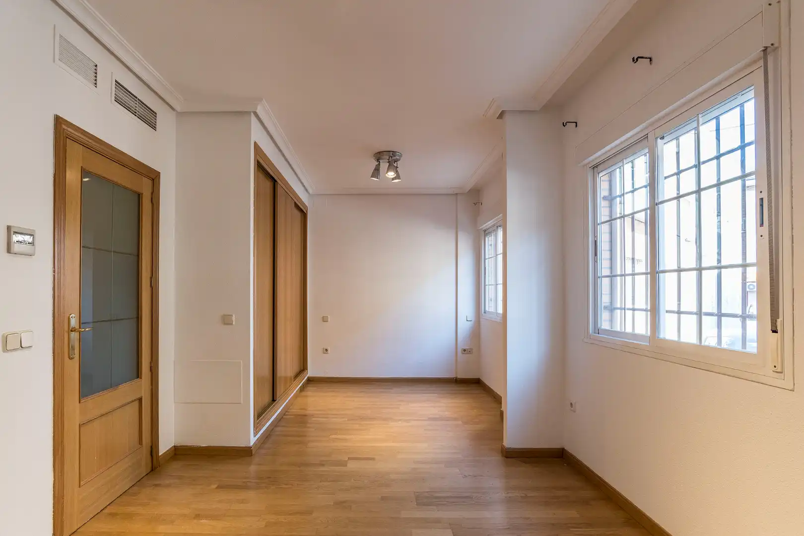 Habitación de Apartamento en venta en Carabanchel