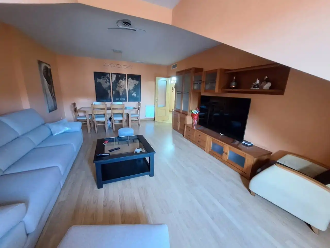 Sala d'estar de Pis en venda en Fuenlabrada amb Aire condicionat, Calefacció i Parquet