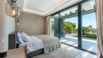 Dormitori de Casa o xalet en venda en Marbella amb Aire condicionat, Calefacció i Jardí privat