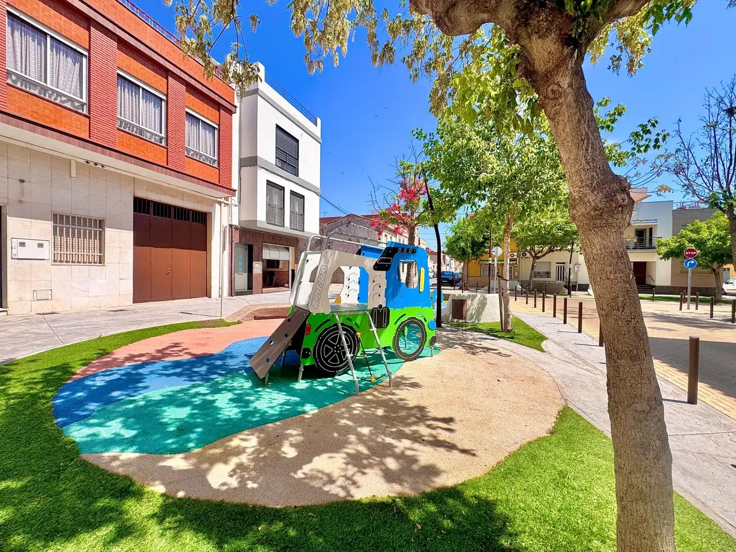 Vista exterior de Casa o xalet en venda en Moncofa amb Balcó