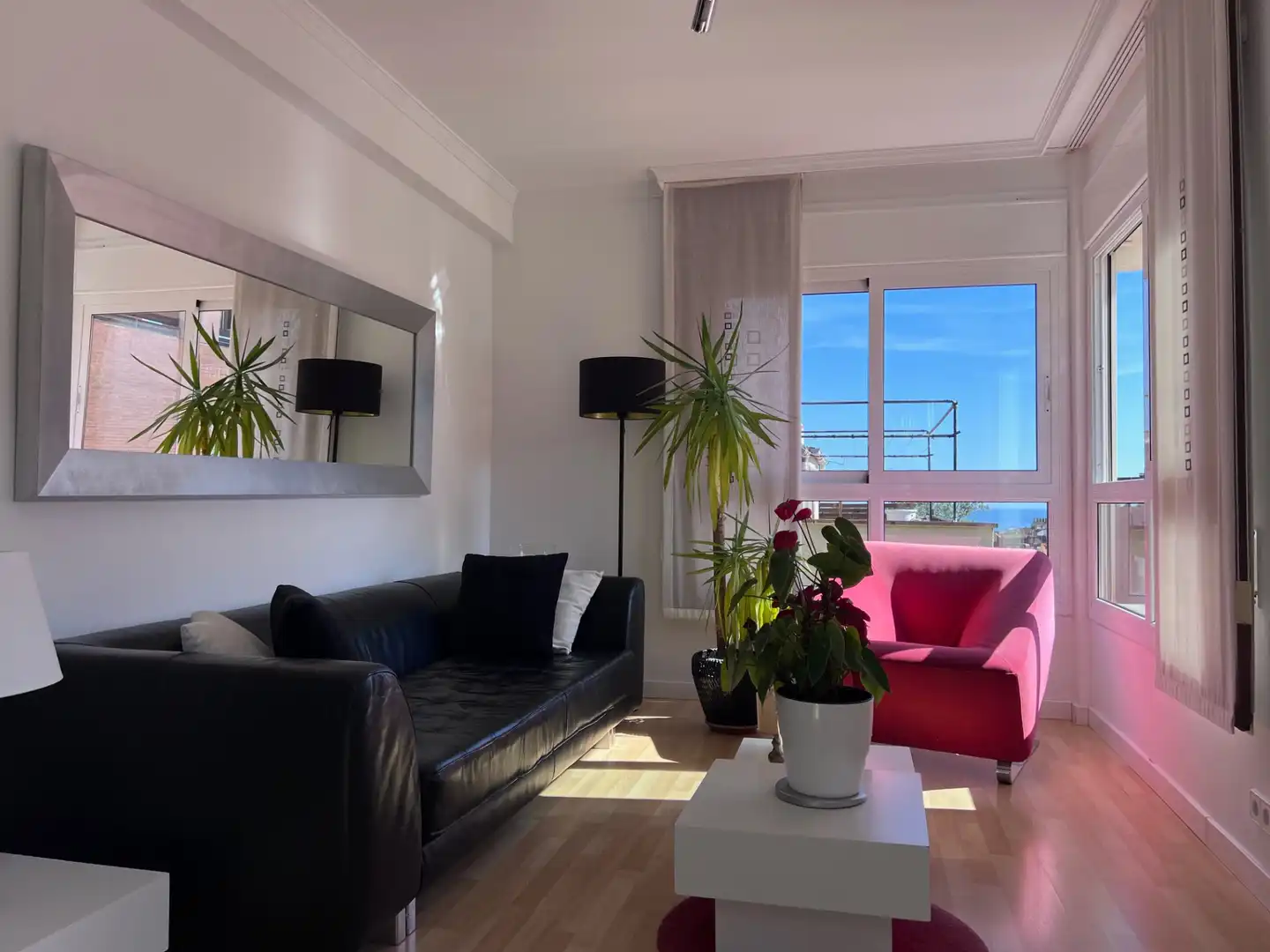 Sala de estar de Dúplex en venta en Vilassar de Dalt con Aire acondicionado, Calefacción y Parquet