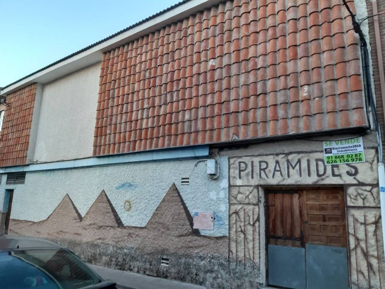 Exterior view of House or chalet for sale in Buitrago del Lozoya