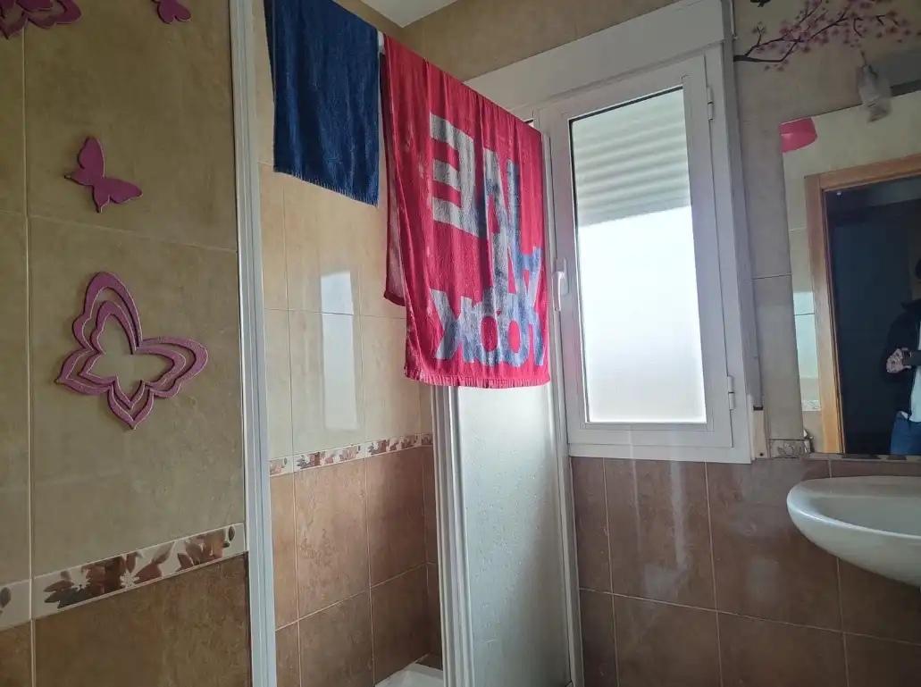 Badezimmer von Gebäude zum Verkauf in Cuevas del Campo