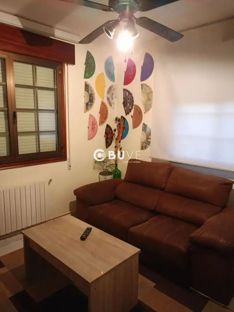 Sala de estar de Casa o chalet en venta en Moraña con Calefacción, Jardín privado y Parquet