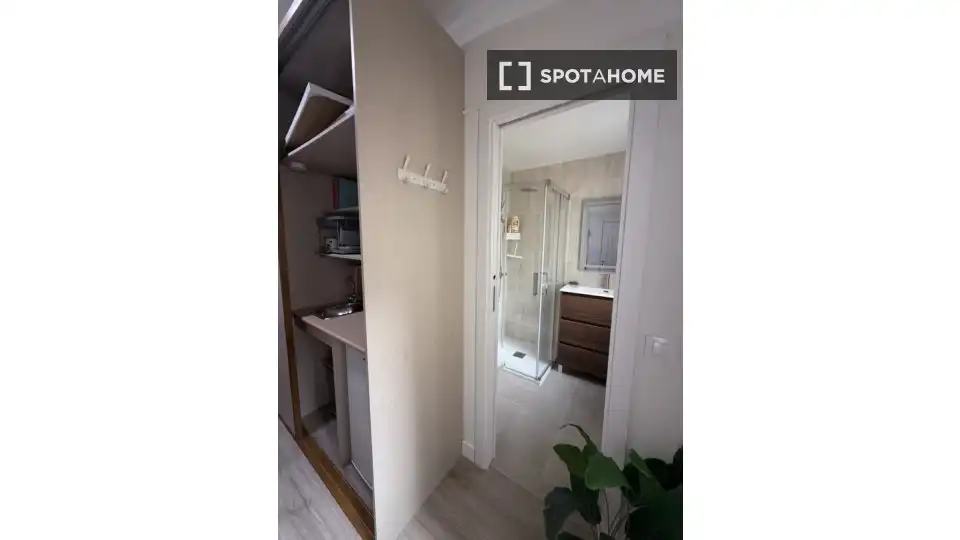 Flat to rent in Ciudad Lineal, imagen 7