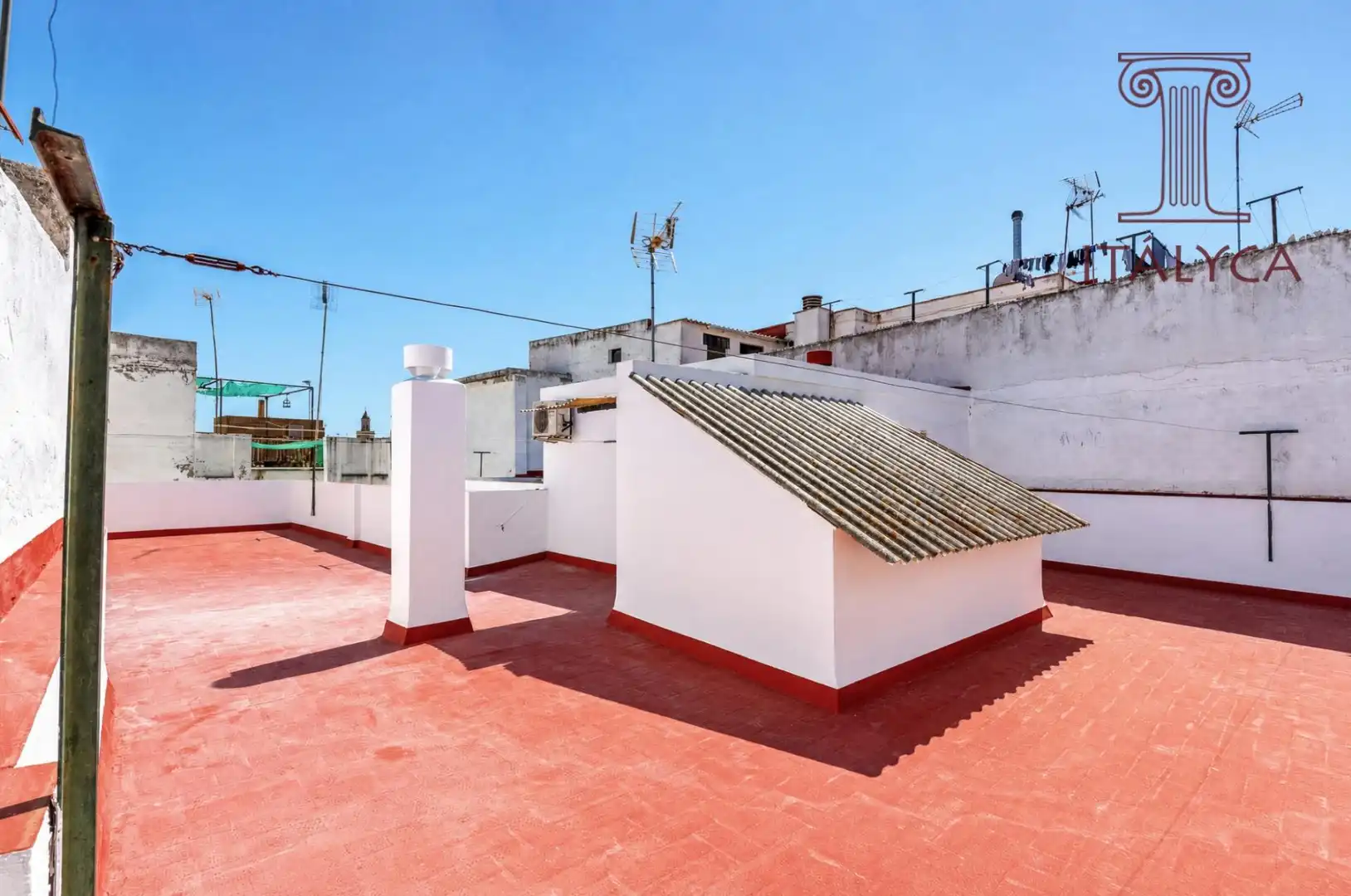 Terrassa de Pis en venda en Sevilla amb Aire condicionat, Calefacció i Balcó