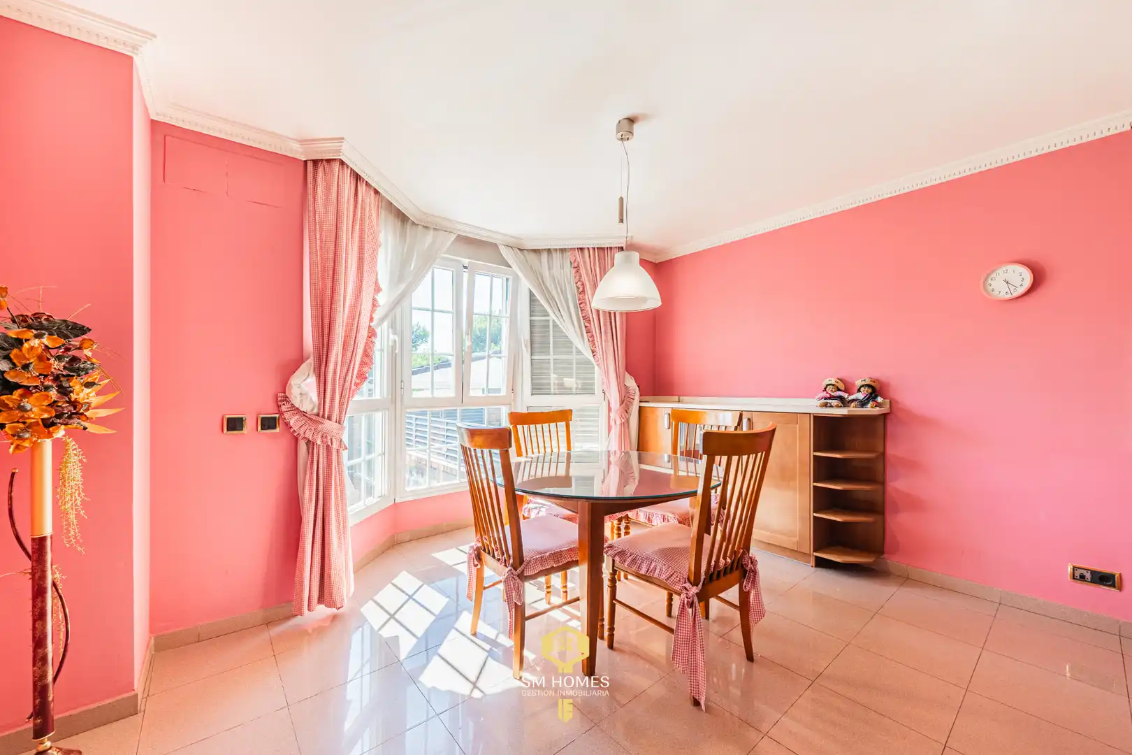 Comedor de Casa adosada en venta en Coslada con Calefacción, Jardín privado y Terraza