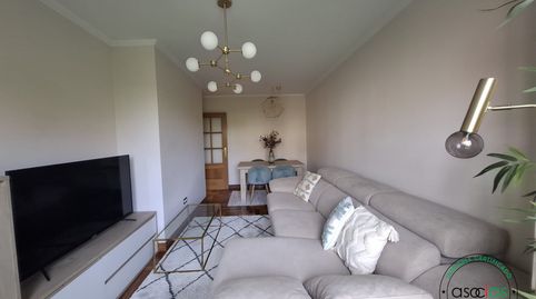 Foto 2 de Piso en venta en Av de Portugal, 84, El Polígono, Gijón