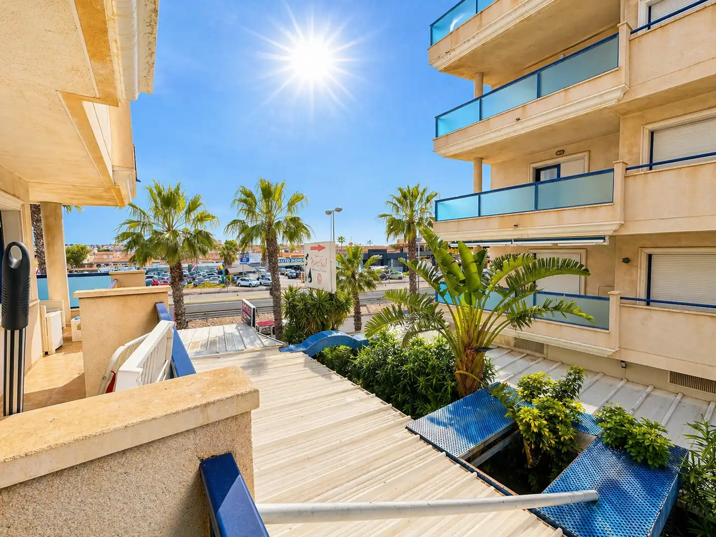 Terraza de Planta baja en venta en Orihuela con Aire acondicionado, Piscina y Amueblado