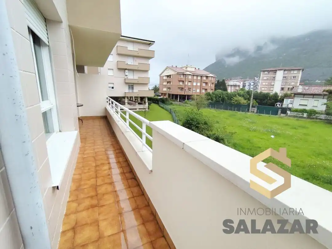 Terrace of Flat for sale in Castro-Urdiales  with Heating, Terrace and Balcony