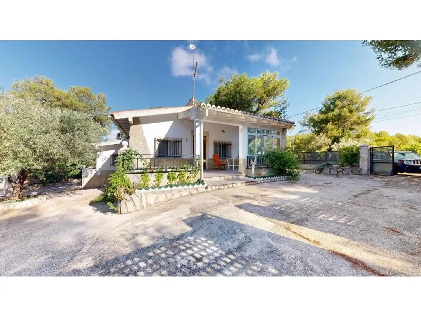 Vista exterior de Casa o chalet en venta en Tavernes de la Valldigna con Aire acondicionado, Jardín privado y Terraza