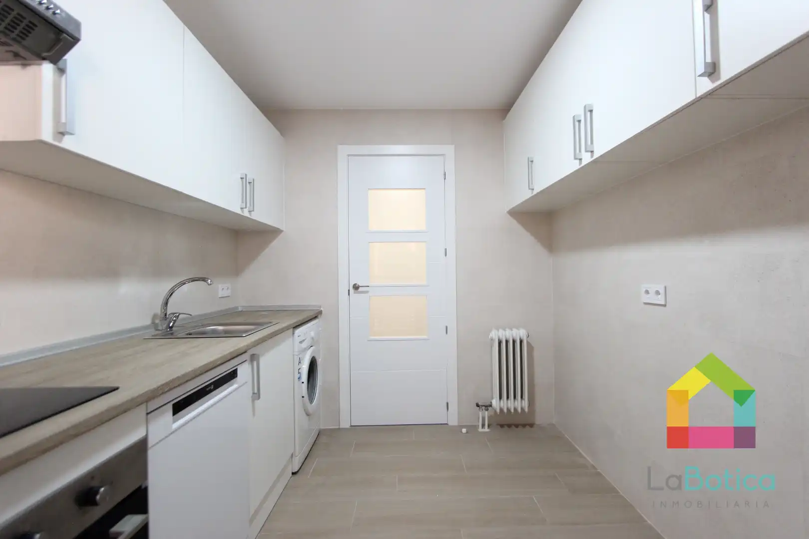 Kitchen of Flat for sale in Toledo  with Air Conditioner and Heating