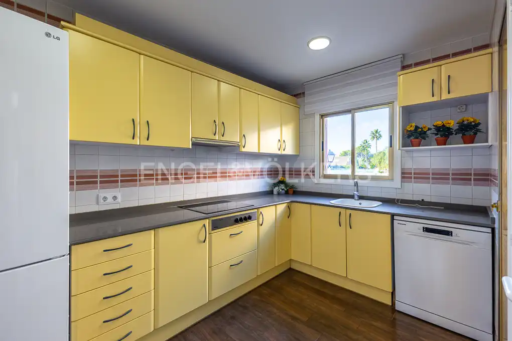 Kitchen of Houses for rent in Castellón de la Plana / Castelló de la Plana  with Air Conditioner, Heating and Private garden