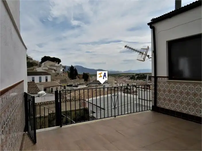 Local comercial en venda a Martos, imagen 2
