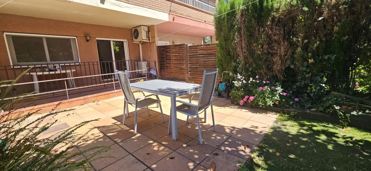 Terrassa de Casa o xalet en venda en Corbera de Llobregat amb Aire condicionat, Calefacció i Jardí privat