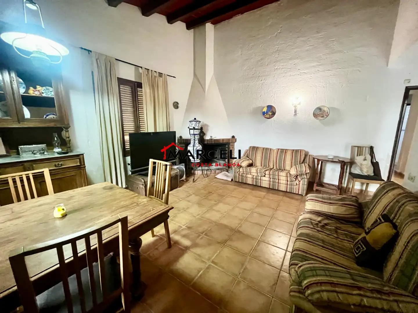 Sala d'estar de Casa o xalet en venda en Orihuela amb Jardí privat, Terrassa i Moblat