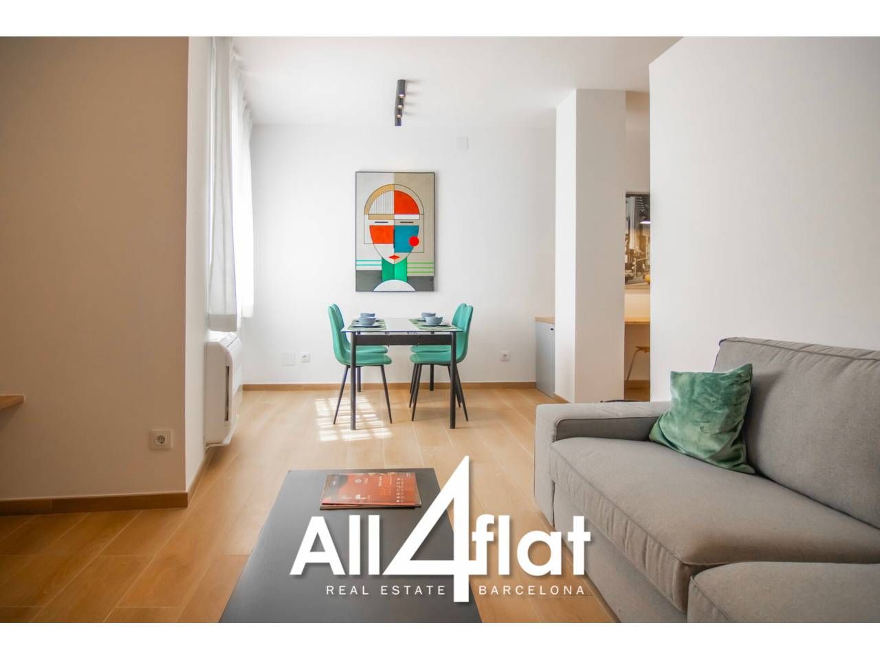 Exterior view of Flat to rent in  Barcelona Capital  with Air Conditioner, Heating and Furnished