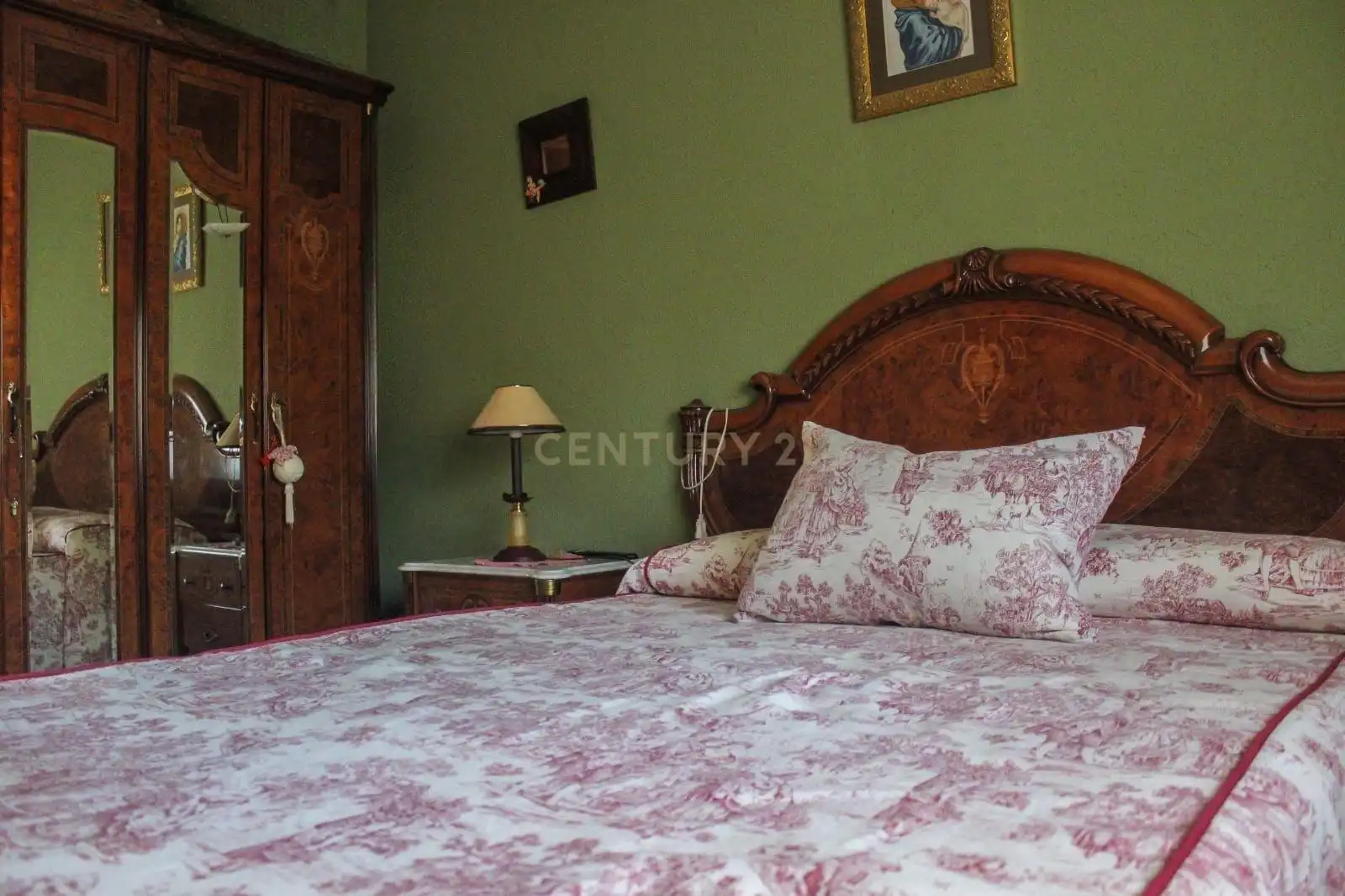 Dormitori de Casa o xalet en venda en Cáceres amb Aire condicionat, Jardí privat i Traster