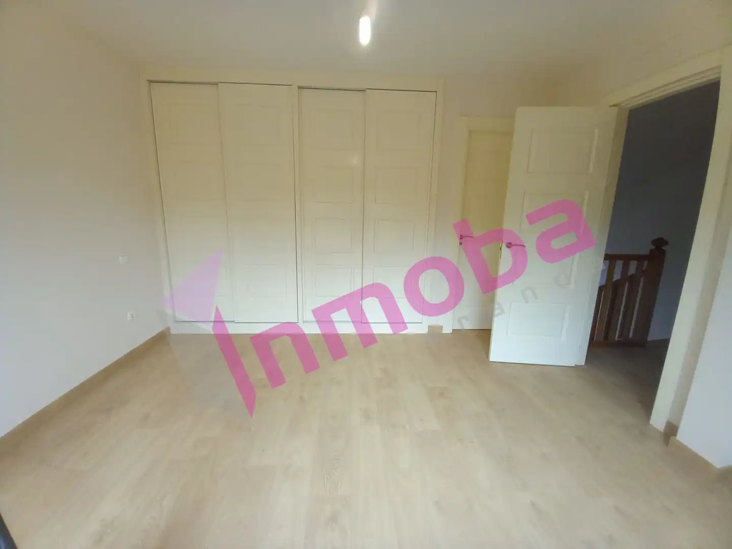 Habitación de Casa o chalet en venta en Aranda de Duero con Jardín privado, Parquet y Terraza