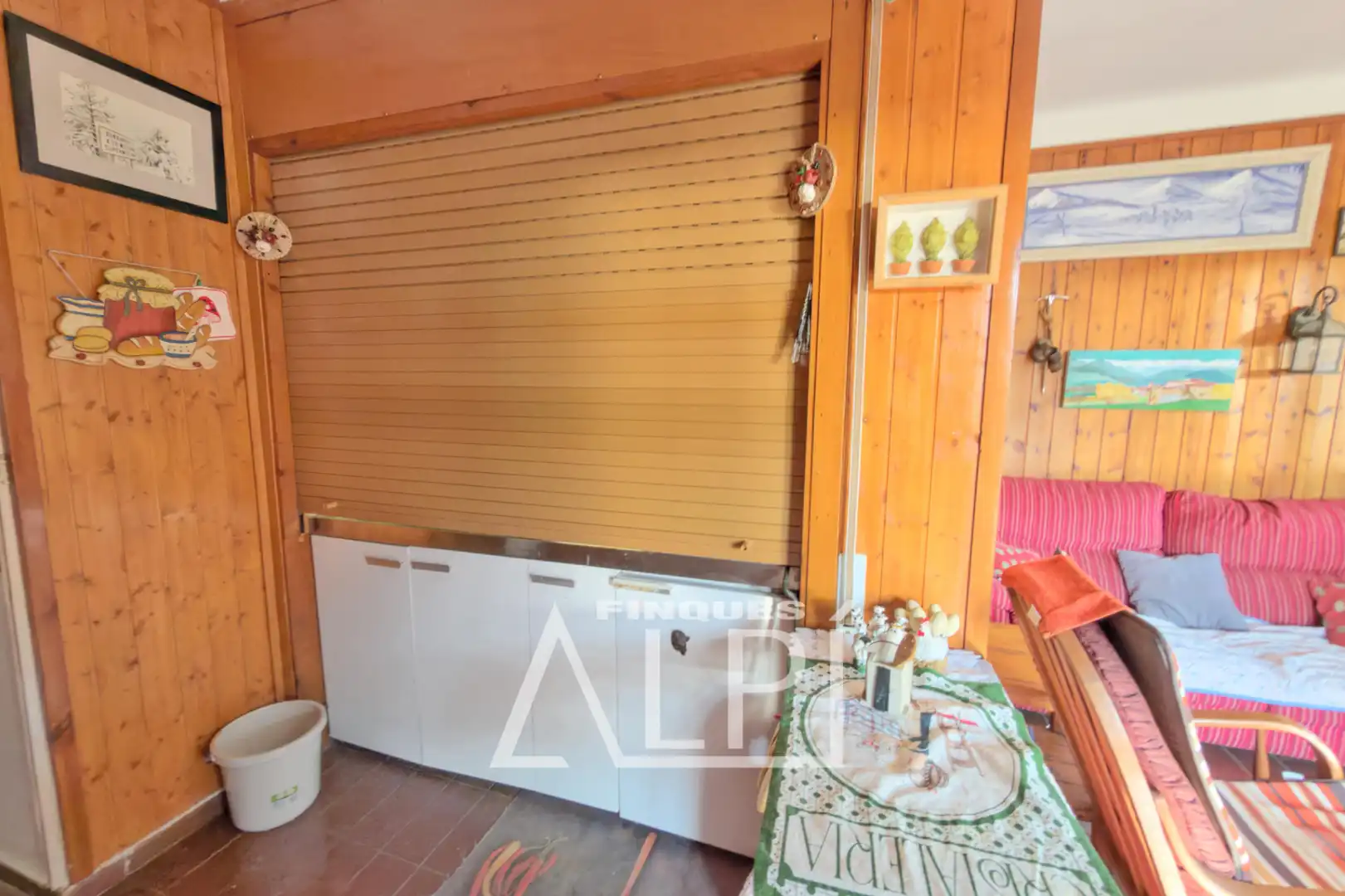 Kitchen of Apartments for sale in Alp  with Heating, Storage room and Furnished