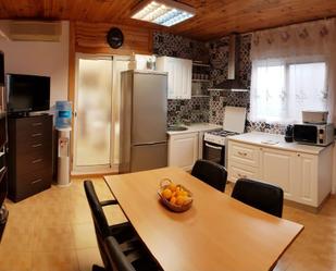 Kitchen of House or chalet for sale in Marines  with Air Conditioner, Heating and Terrace