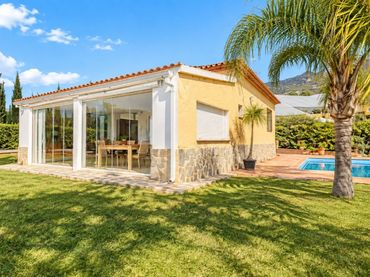 House with pool for sale in Altea la Vella
