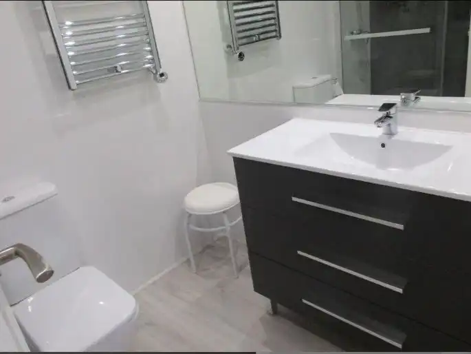 Apartament amb ascensor de lloguer a Carrer de Pau Claris 94, imagen 4