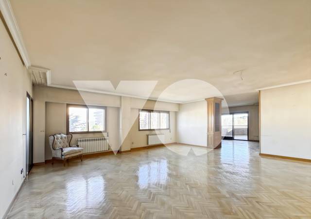 Piso en Venta en Costa Brava en Mirasierra