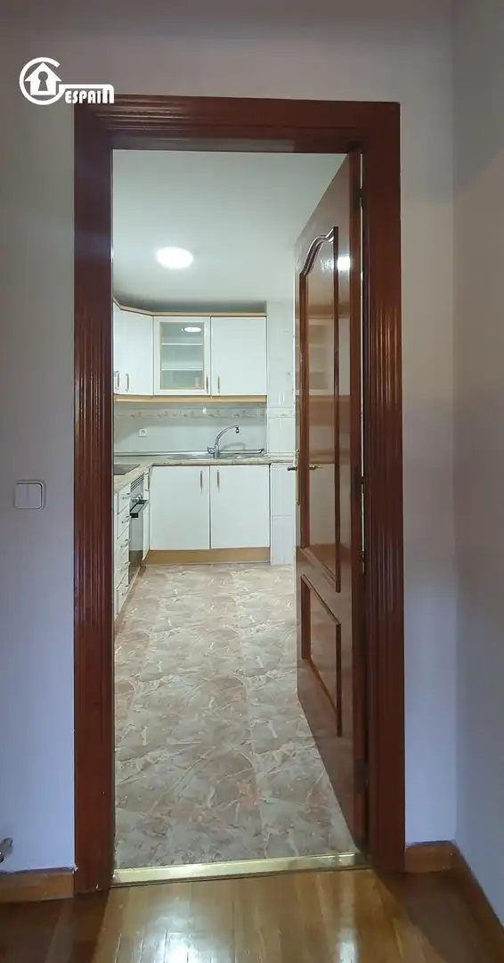 Cocina de Piso en venta en Madrid con Calefacción y Parquet