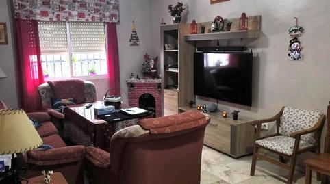Foto 5 de Casa adosada en venta en San José de la Rinconada, Sevilla
