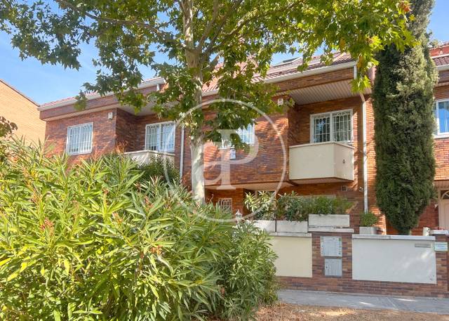 Casa adosada en Venta en C. de Estanislao Gómez en Palomas