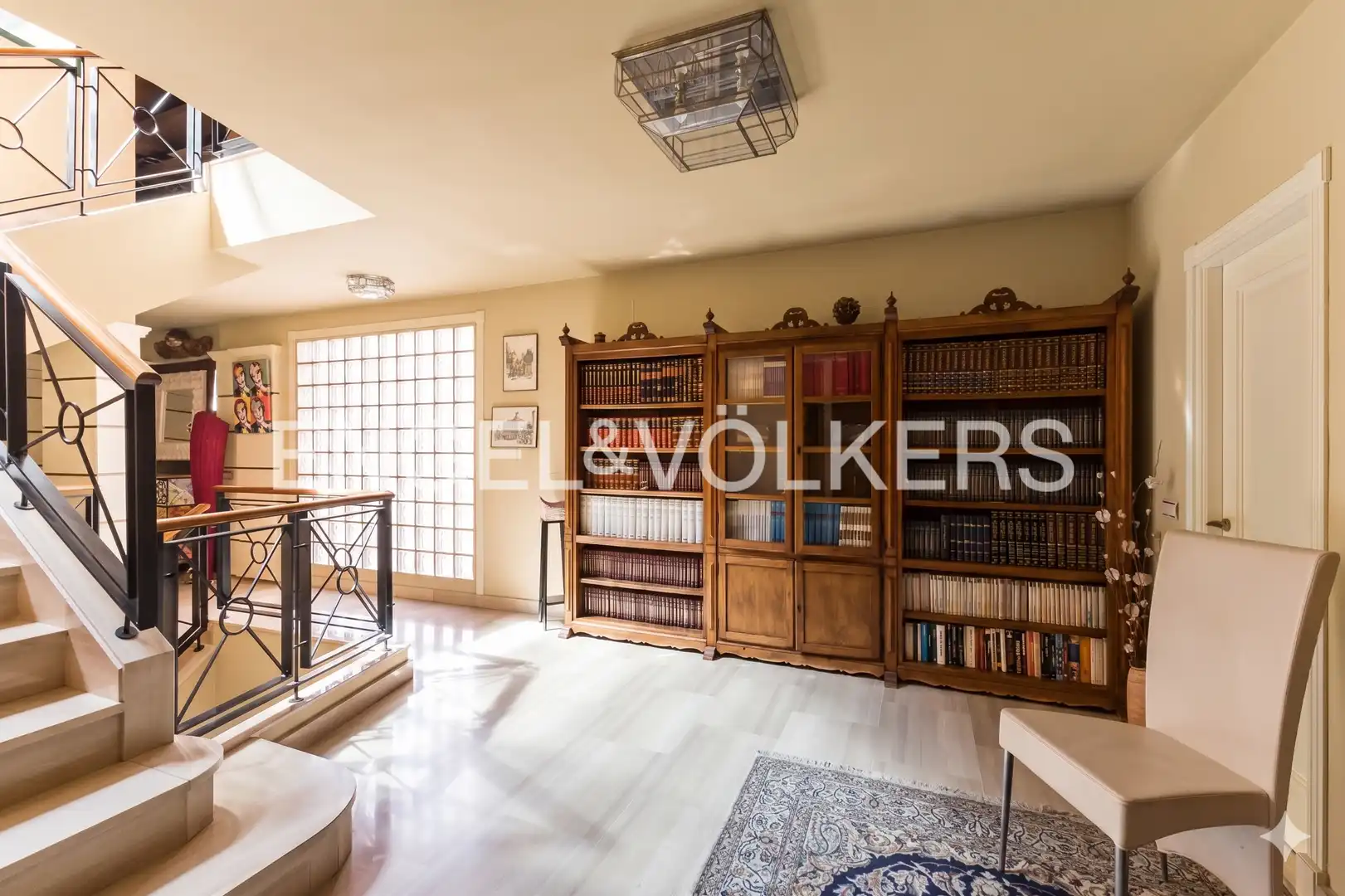 Living room of Houses for sale in Velilla de San Antonio  with Air Conditioner, Heating and Terrace