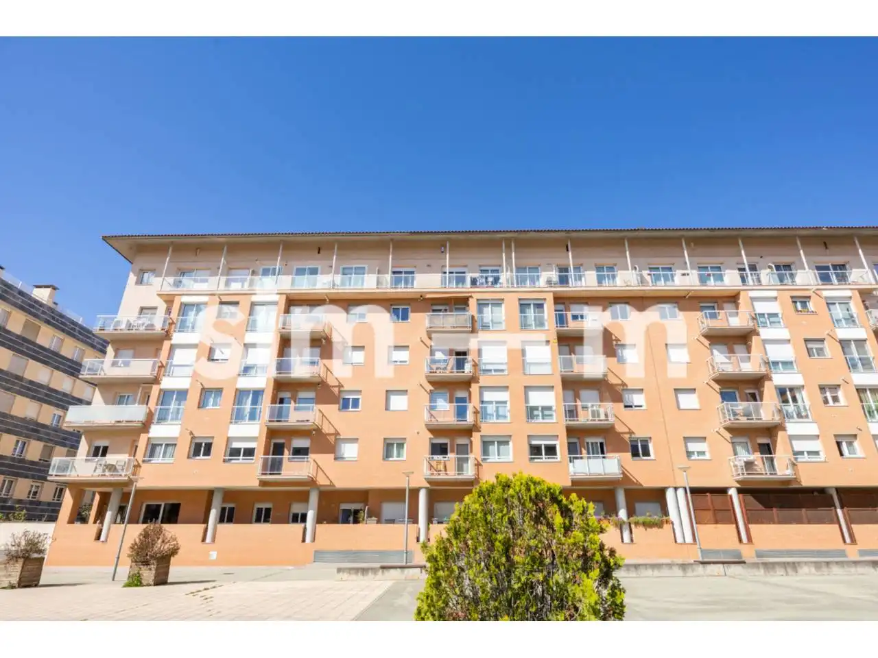 Vista exterior de Piso en venta en Vic con Calefacción, Amueblado y Balcón