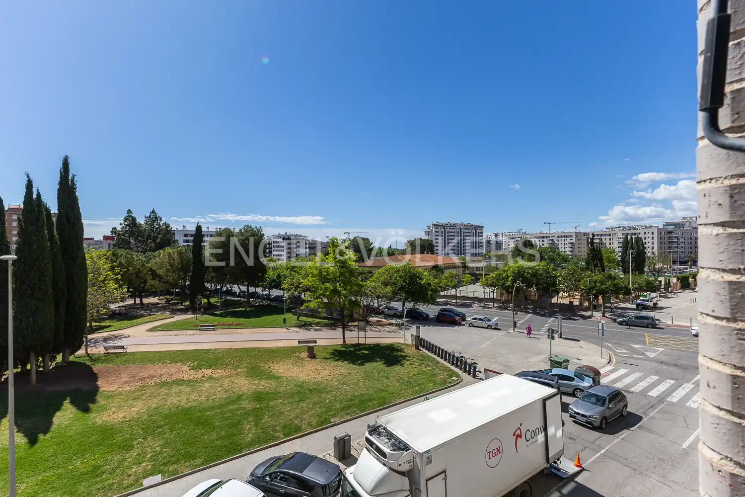 Vista exterior de Pis en venda en Castellón de la Plana / Castelló de la Plana amb Aire condicionat, Calefacció i Parquet