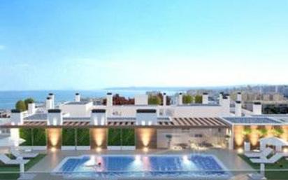 Piscina de Apartament en venda en Estepona amb Aire condicionat, Terrassa i Piscina