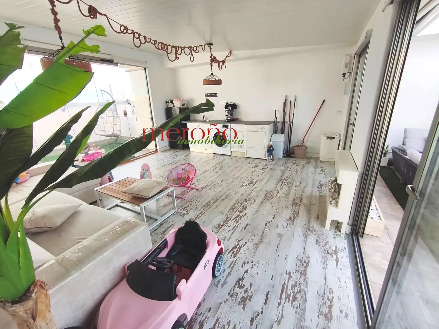 Sala de estar de Ático en venta en Elche / Elx con Jardín privado, Terraza y Trastero