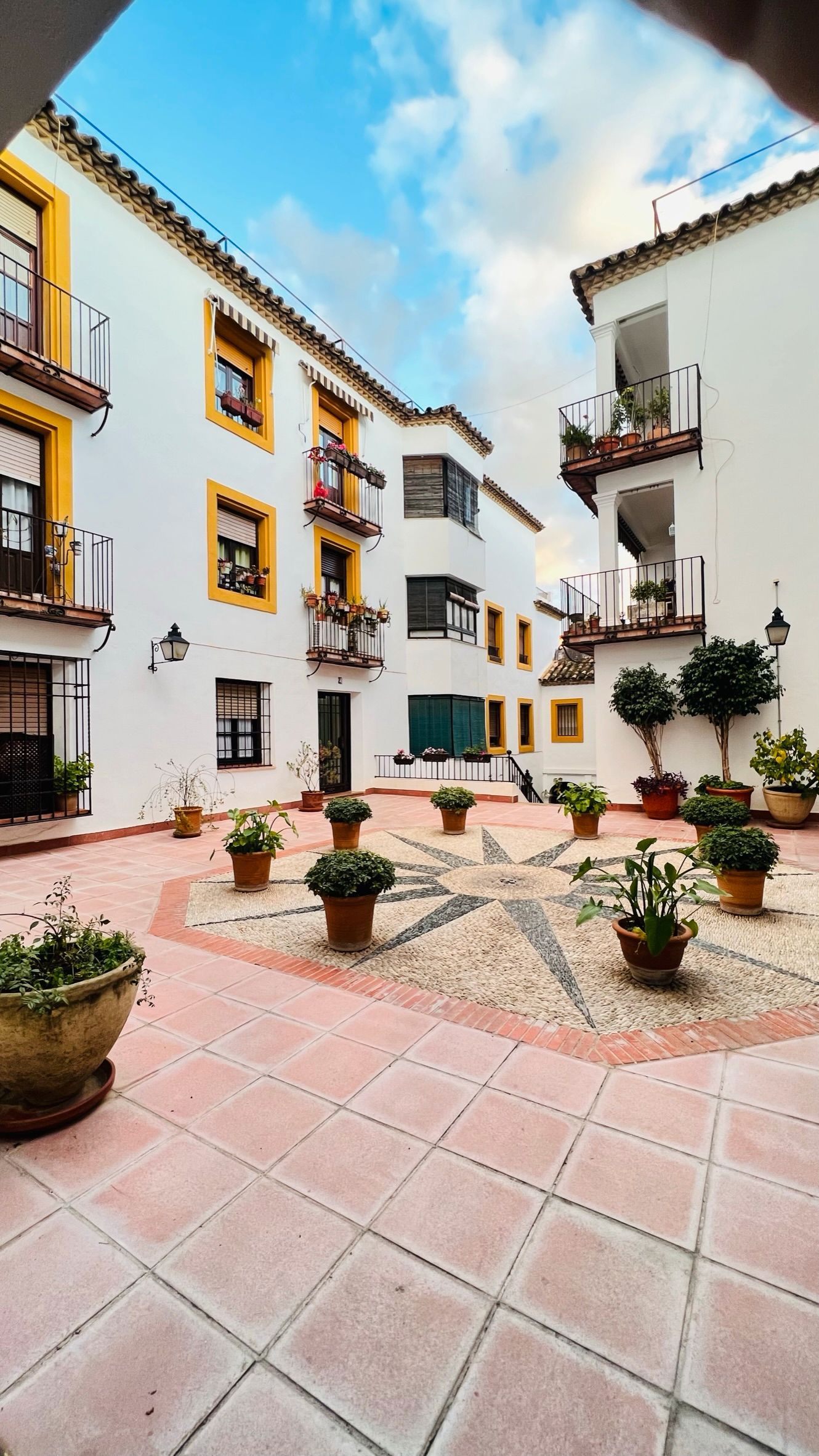 Vista exterior de Pis de lloguer en  Córdoba Capital amb Moblat, Microones i TV