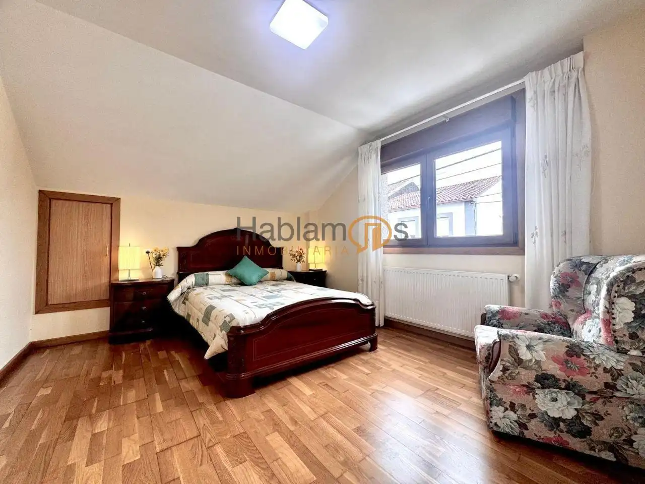 Habitación de Casa o chalet en venta en Vilagarcía de Arousa con Calefacción, Jardín privado y Terraza