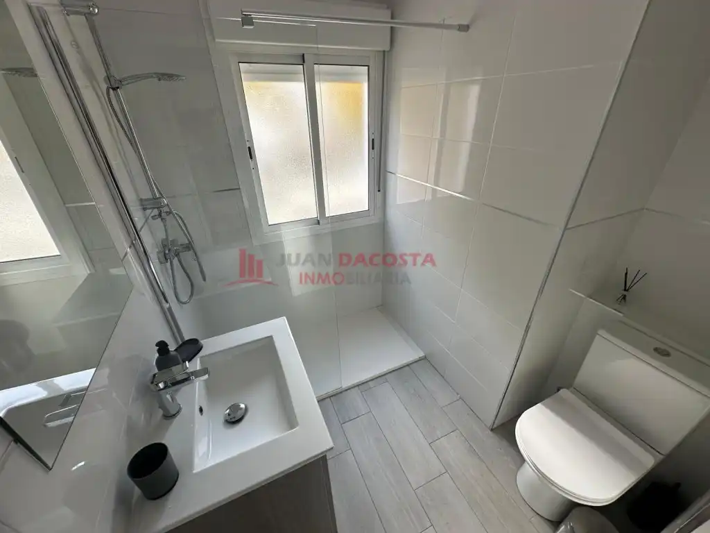 Apartment to rent in Avenida Castilla De, imagen 5