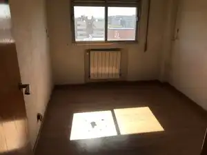 Dormitori de Pis en venda en Madrid amb Terrassa