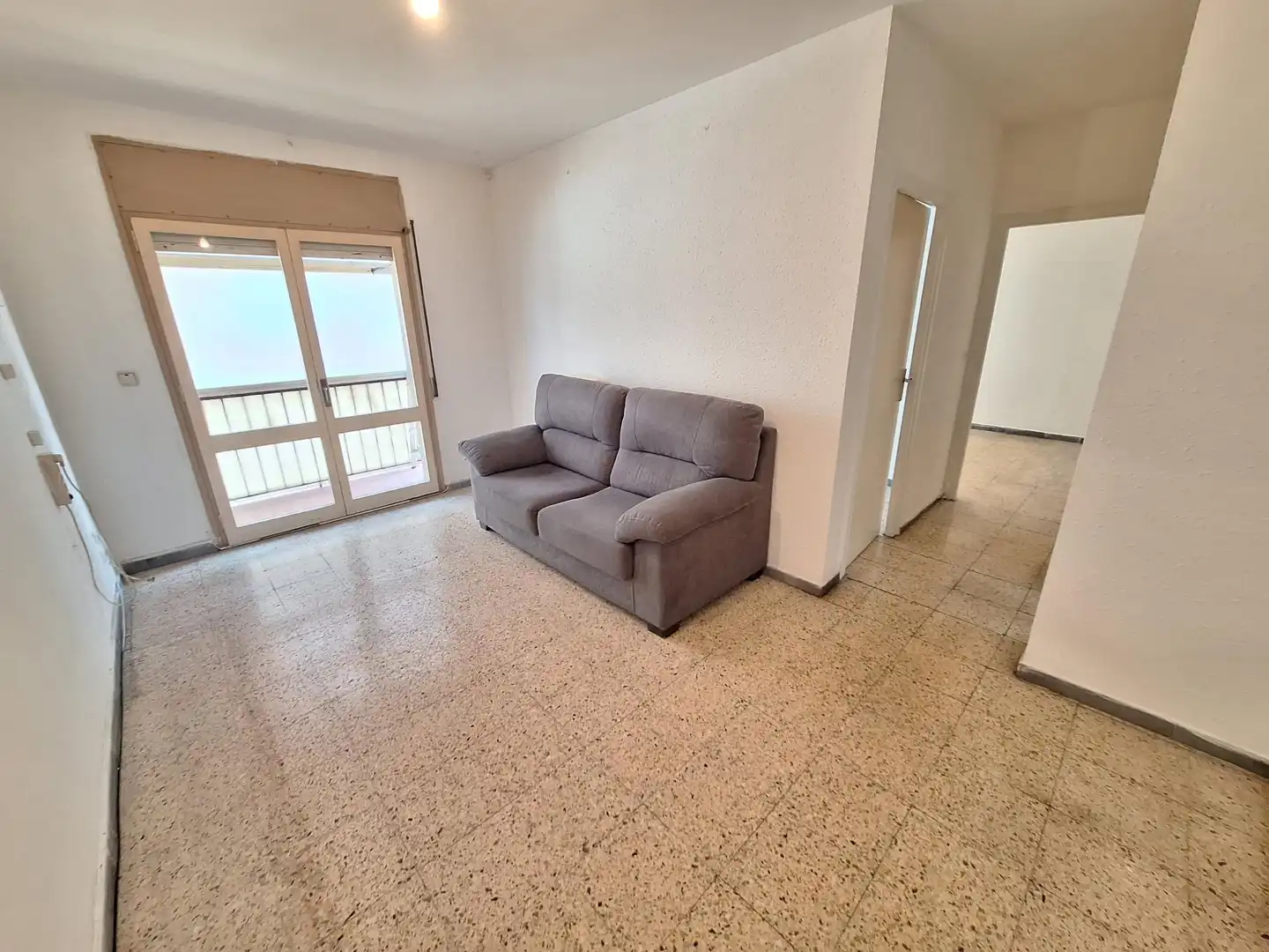 Flat with terrace for sale in Vilanova del Camí