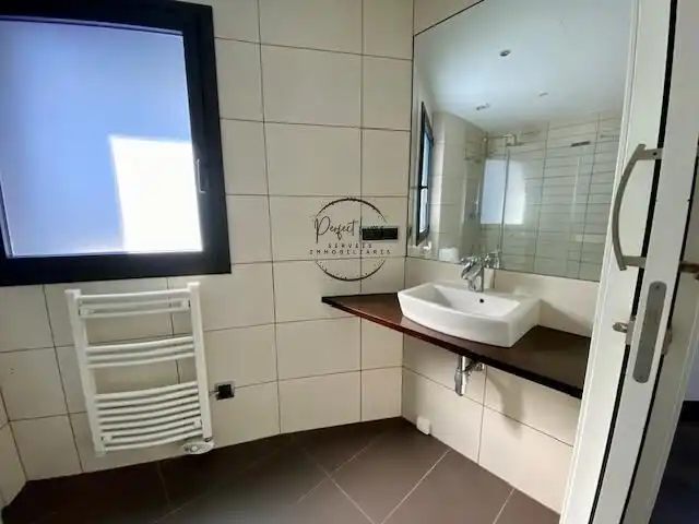 Baño de Piso en venta en Ordino con Calefacción, Terraza y Trastero