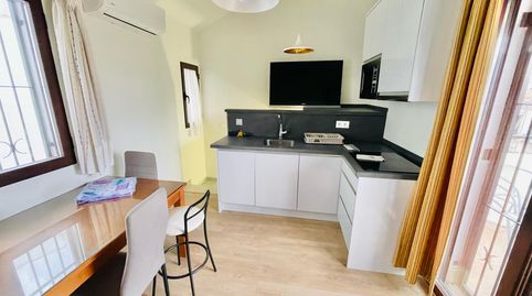 Foto 4 von Maisonette zur Miete in Reyes Católicos, Centro - Sagrario, Granada Capital