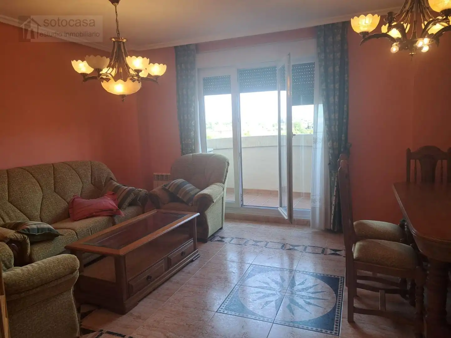 Living room of Attic for rent in Valladolid  with Heating, Terrace and Swimming Pool