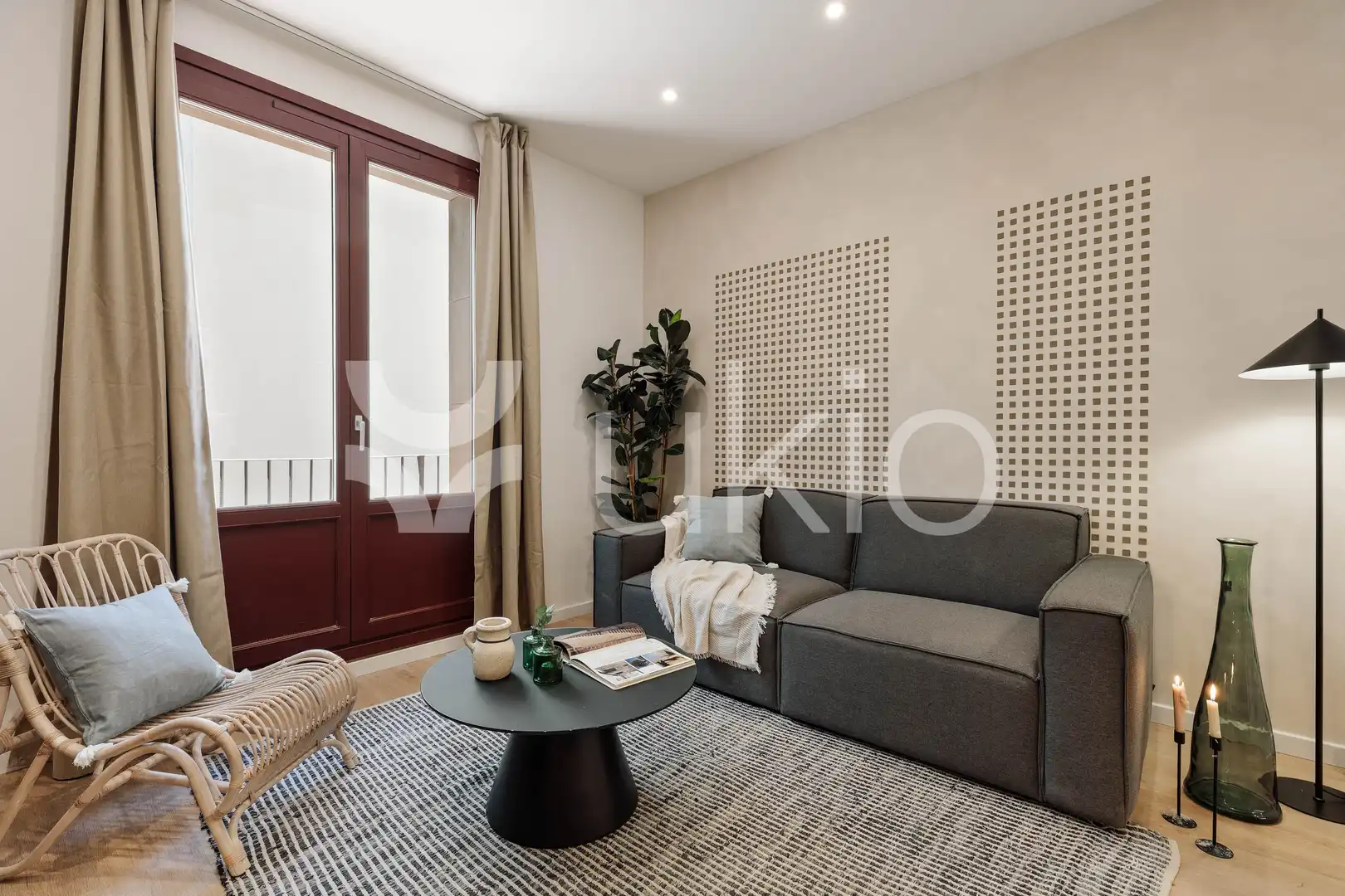 Apartament amb terrassa de lloguer a Carrer de les Jonqueres, imagen 2