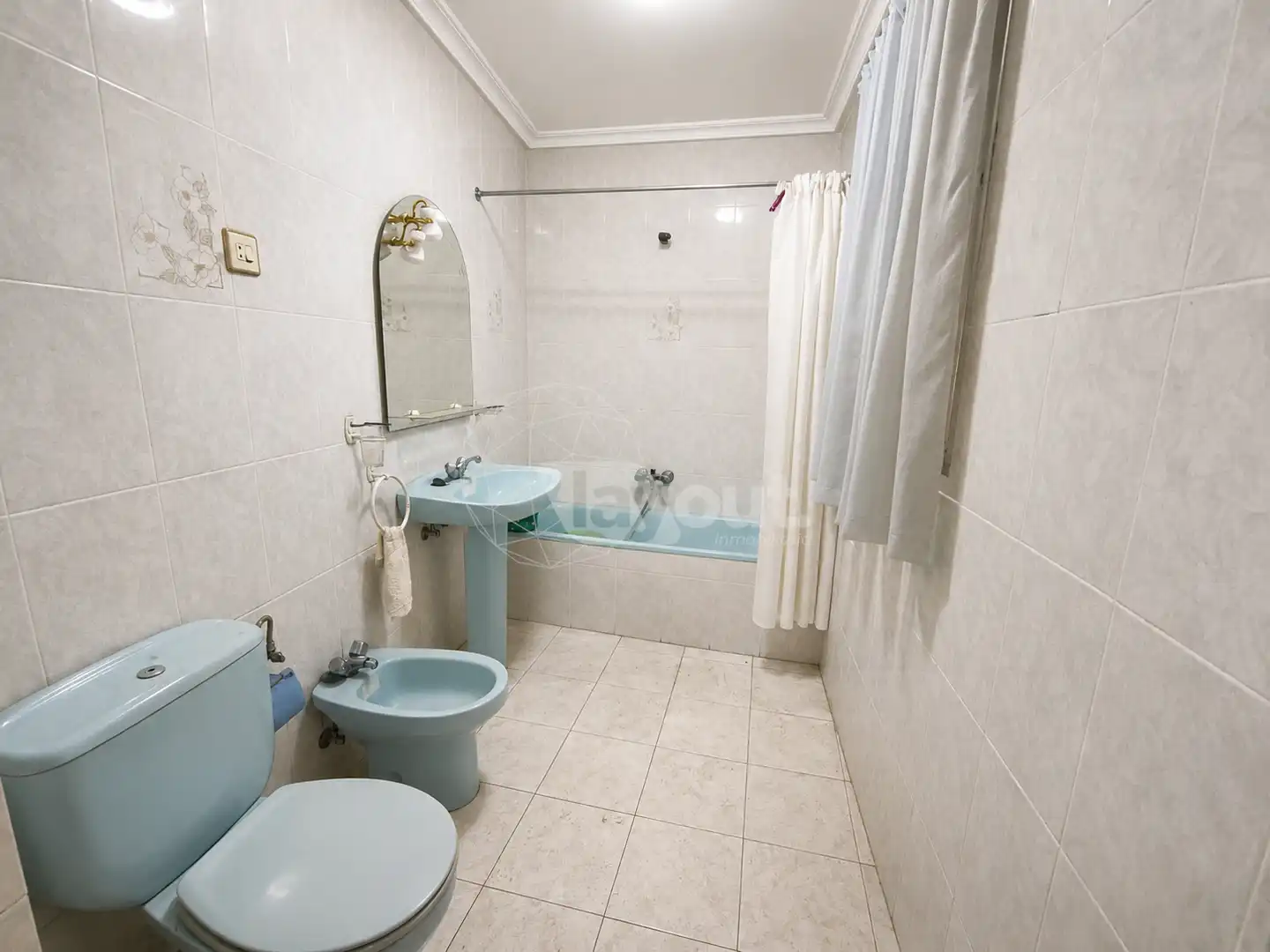 Badezimmer von Einfamilien-Reihenhaus zum Verkauf in Plasencia mit Abstellraum