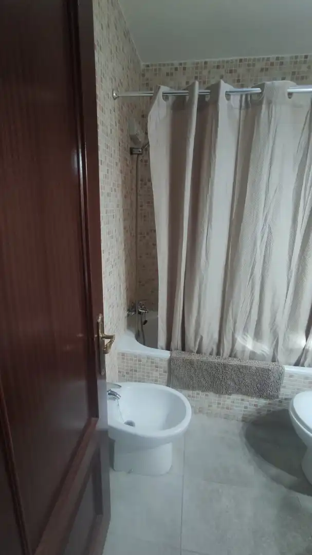 Bathroom of Apartments for sale in Algeciras  with Air Conditioner, Furnished and Oven