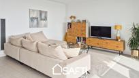 Living room of Flat for sale in Sitges  with Air Conditioner, Heating and Terrace