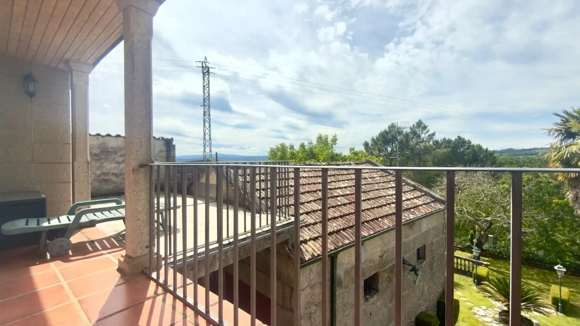 Casa con terraza en venta en Amoeiro, imagen 45