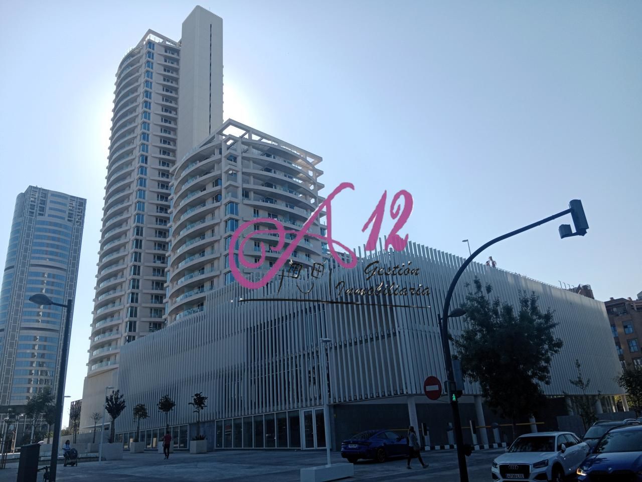 Garatge de lloguer a De Les Corts Valencianes, 47, Sant Pau